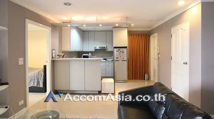  1 Bedroom  Condominium For Sale in Sukhumvit, Bangkok  near BTS Ekkamai (AA16795)