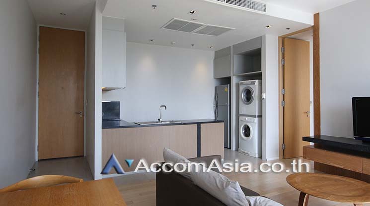  1 Bedroom  Apartment For Rent in Sukhumvit, Bangkok  near BTS Thong Lo (AA16866)