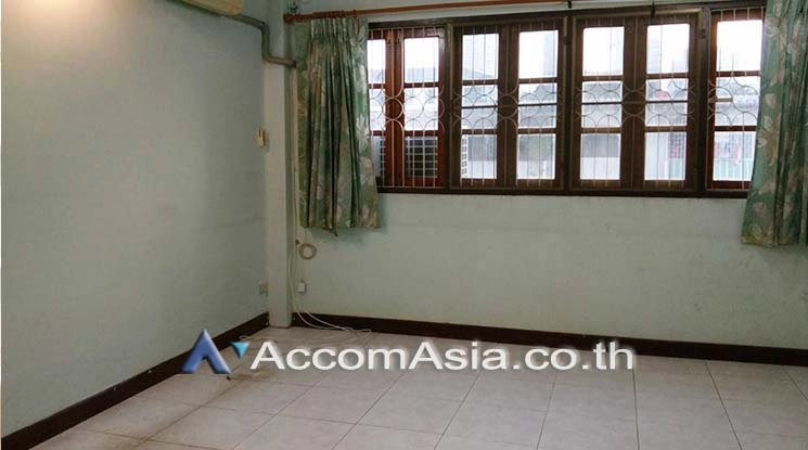 9  6 br Townhouse For Rent in Sathorn ,Bangkok BTS Chong Nonsi AA16935