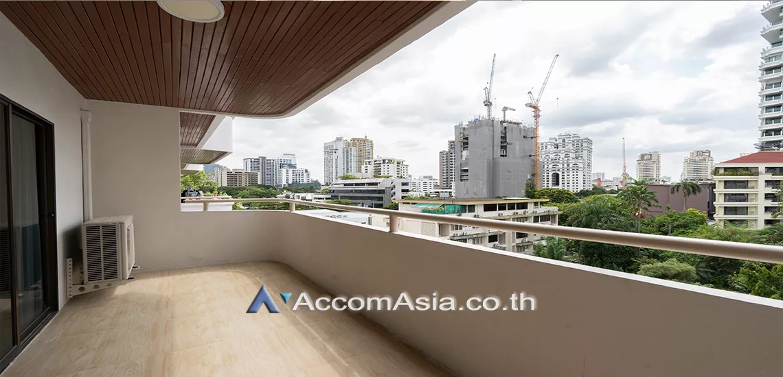 Big Balcony |  2 Bedrooms  Apartment For Rent in Sukhumvit, Bangkok  near BTS Phrom Phong (AA17025)