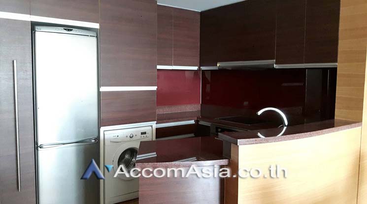  2 Bedrooms  Condominium For Rent & Sale in Sathorn, Bangkok  near BTS Chong Nonsi (AA17107)