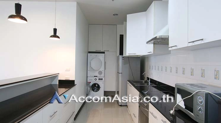  3 Bedrooms  Condominium For Rent in Sukhumvit, Bangkok  near BTS Asok - MRT Sukhumvit (AA17140)