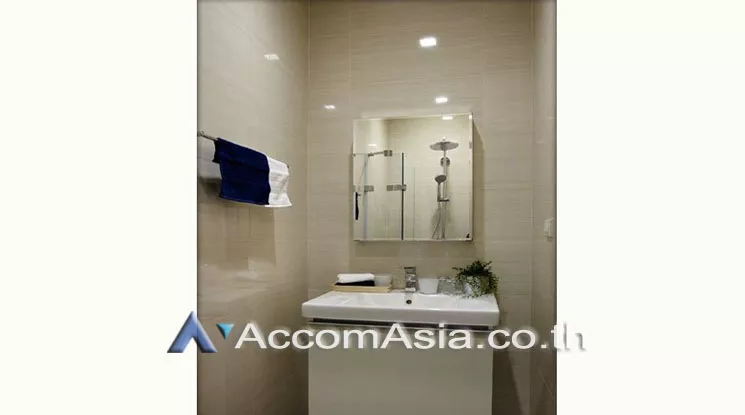  1 Bedroom  Condominium For Rent & Sale in Sukhumvit, Bangkok  near BTS Phrom Phong (AA17152)