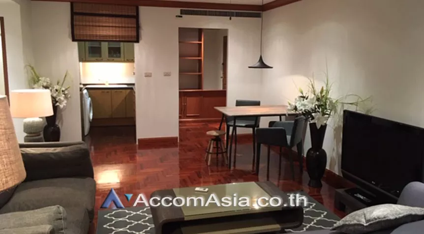 Corner Unit |  2 Bedrooms  Condominium For Rent in Sathorn, Bangkok  near BTS Chong Nonsi (AA17166)