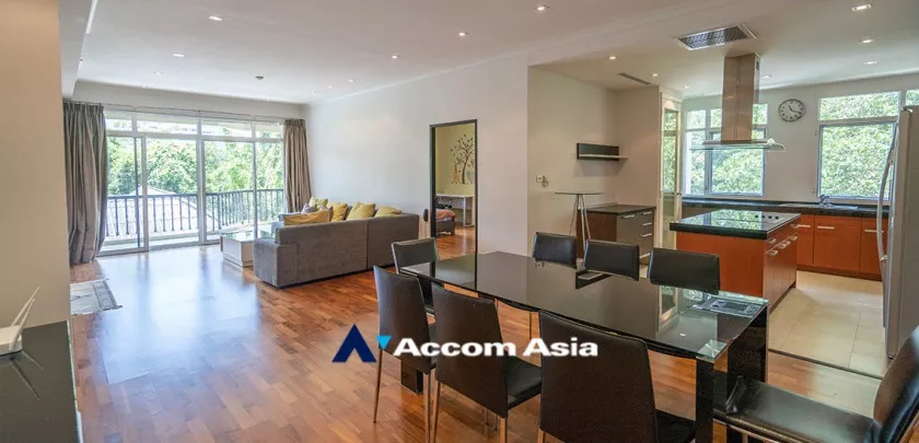  3 Bedrooms  Condominium For Rent in Sukhumvit, Bangkok  near BTS Phrom Phong (AA17183)