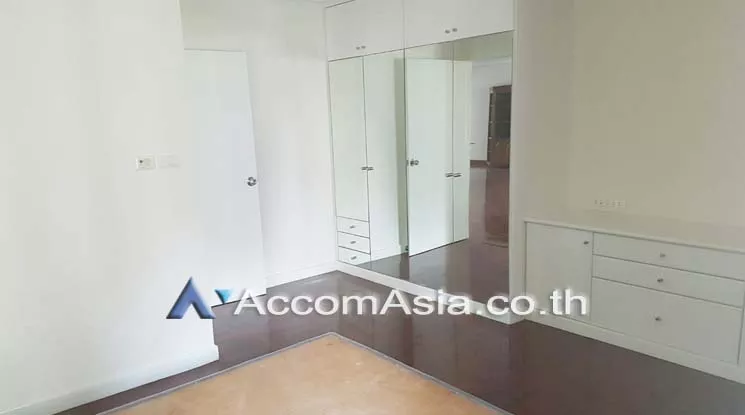 8  3 br Apartment For Rent in Sukhumvit ,Bangkok BTS Asok - MRT Sukhumvit at Family friendly environment AA17214