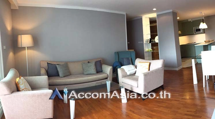  3 Bedrooms  Condominium For Rent in Sathorn, Bangkok  near BRT Thanon Chan (AA17242)