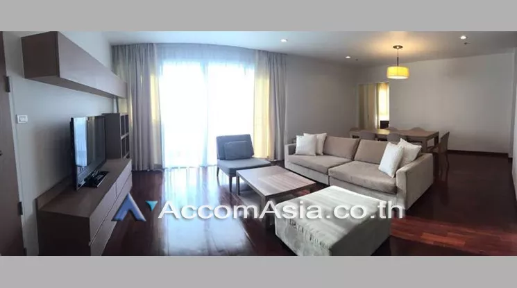  2 Bedrooms  Apartment For Rent in Sukhumvit, Bangkok  near BTS Phrom Phong (AA17302)