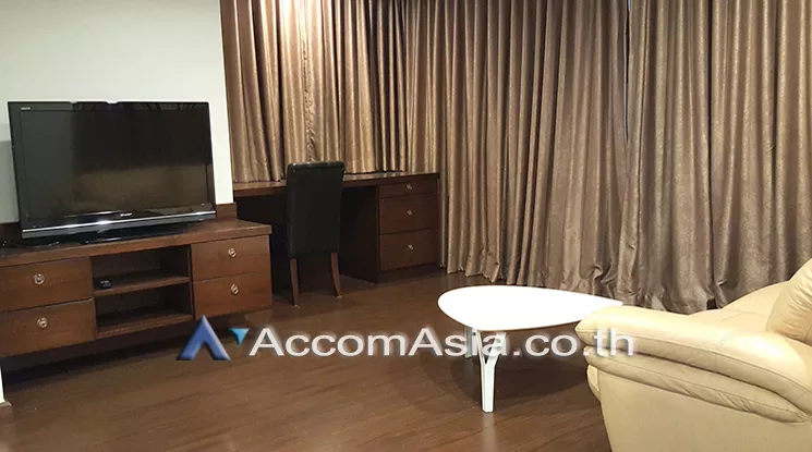  3 Bedrooms  Condominium For Rent in Sathorn, Bangkok  near BTS Sala Daeng - MRT Lumphini (AA17324)