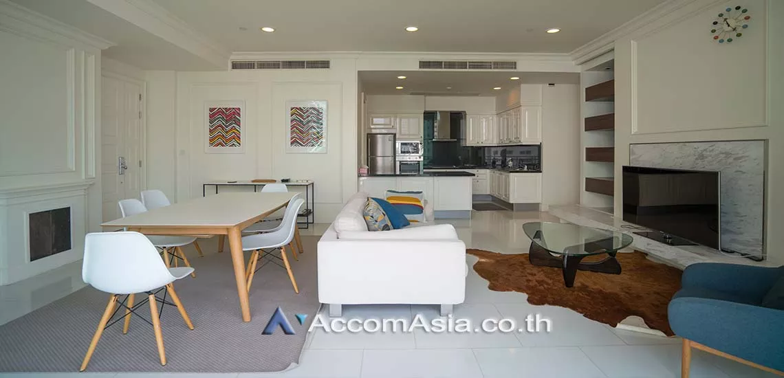  3 Bedrooms  Condominium For Rent in Sukhumvit, Bangkok  near BTS Phrom Phong (AA17334)