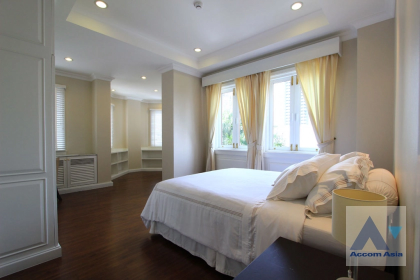 10  3 br Apartment For Rent in Sukhumvit ,Bangkok BTS Thong Lo at Exclusive Elegant Apartment AA17345