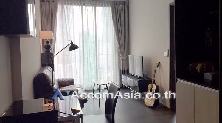  1 Bedroom  Condominium For Rent in Sukhumvit, Bangkok  near BTS Asok - MRT Sukhumvit (AA17357)