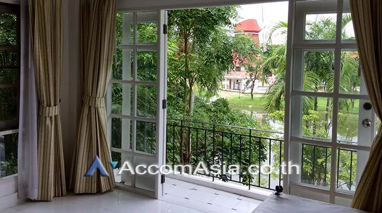 8  4 br House For Rent in Bang Na ,Bangkok  at Great Sport Club AA17440