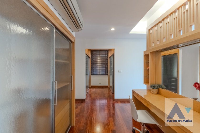 11  2 br Condominium for rent and sale in Sukhumvit ,Bangkok BTS Ekkamai at Baan Ananda AA17443