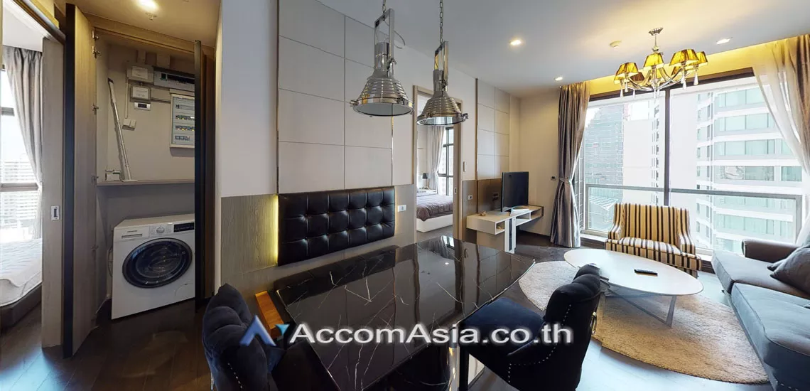  2 Bedrooms  Condominium For Rent in Sukhumvit, Bangkok  near BTS Phrom Phong (AA17518)