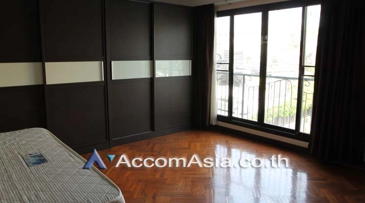 14  Apartment for rent and sale in Sukhumvit ,Bangkok BTS Ekkamai at Spacious Room AA17547