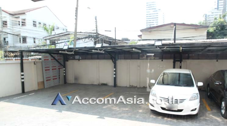  1  Apartment for rent and sale in Sukhumvit ,Bangkok BTS Ekkamai at Spacious Room AA17547