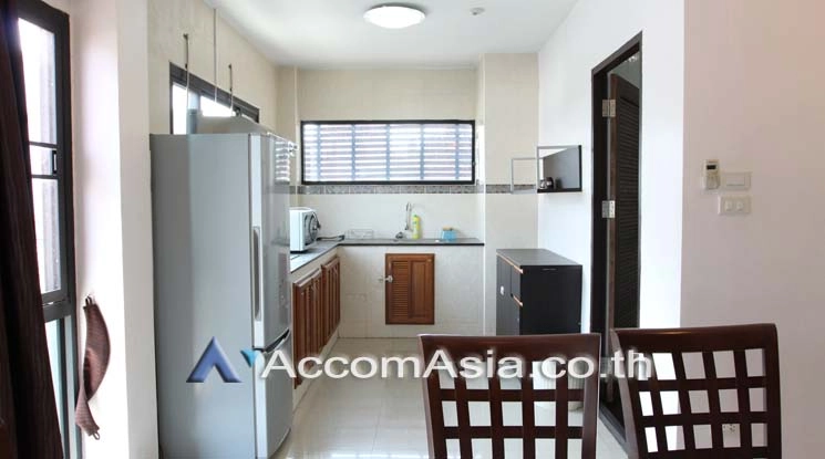 9  Apartment for rent and sale in Sukhumvit ,Bangkok BTS Ekkamai at Spacious Room AA17547