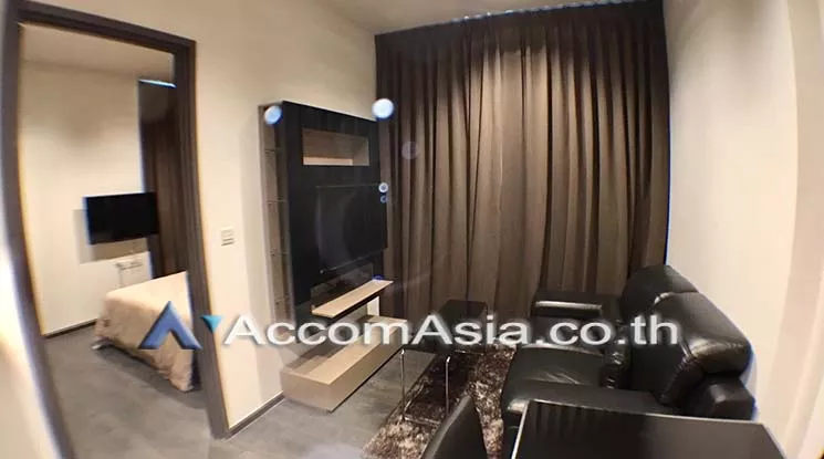  1 Bedroom  Condominium For Rent in Sukhumvit, Bangkok  near BTS Asok - MRT Sukhumvit (AA17649)