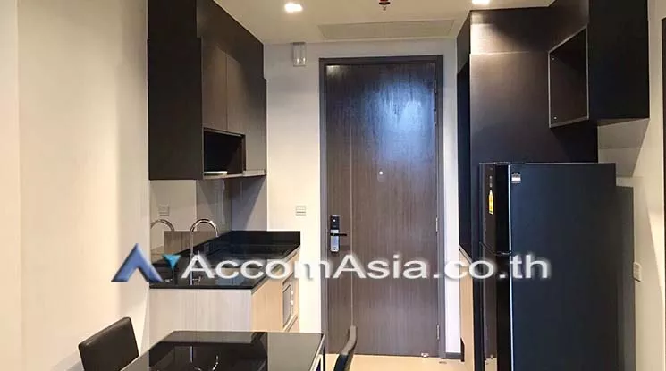  1 Bedroom  Condominium For Rent in Sukhumvit, Bangkok  near BTS Asok - MRT Sukhumvit (AA17649)