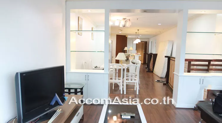  2 Bedrooms  Condominium For Rent in Sukhumvit, Bangkok  near BTS Phrom Phong (AA17661)