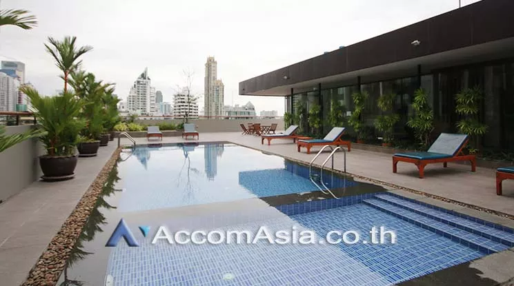  3 Bedrooms  Apartment For Rent in Sukhumvit, Bangkok  near BTS Asok - MRT Sukhumvit (AA17709)