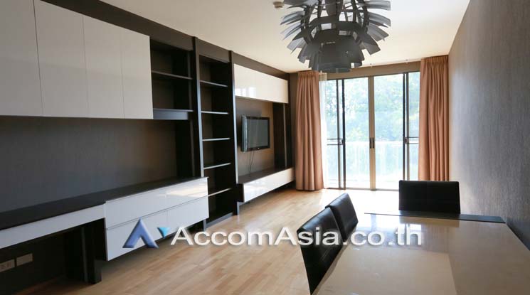 2 Bedrooms  Condominium For Rent & Sale in Sukhumvit, Bangkok  near BTS Ekkamai (AA17757)