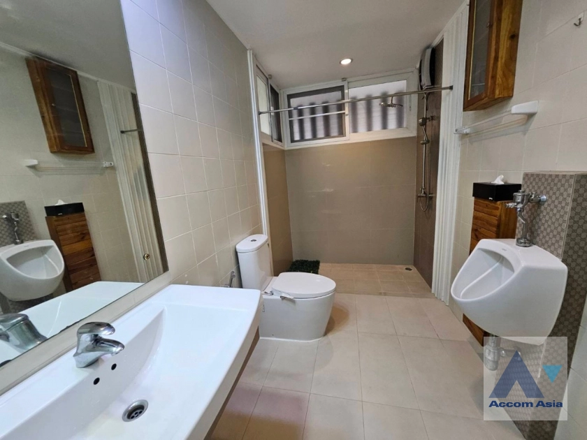 35  4 br House For Rent in Samutprakan ,Samutprakan BTS Bearing at Moo Baan Ladawan Srinakarin 50204