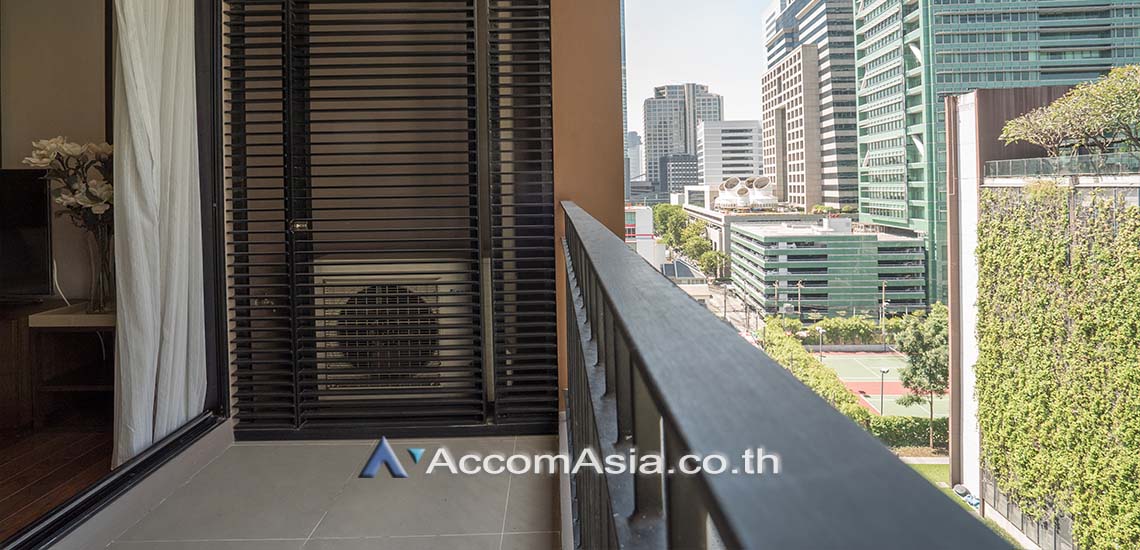  2 Bedrooms  Condominium For Rent in Sathorn, Bangkok  near BTS Chong Nonsi (AA17866)