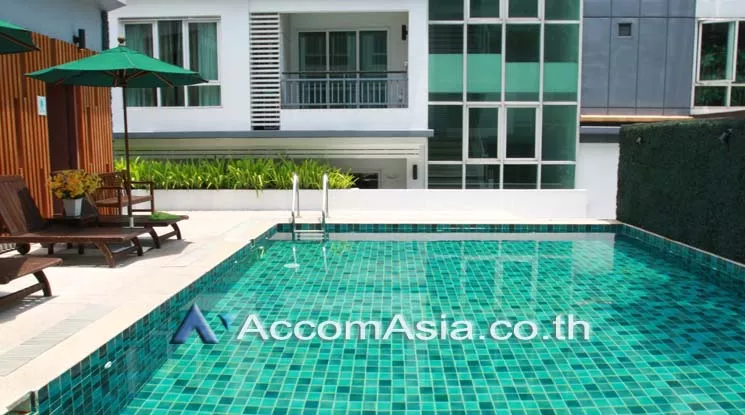  2 Bedrooms  Condominium For Rent in Sukhumvit, Bangkok  near BTS Asok - MRT Sukhumvit (AA17878)