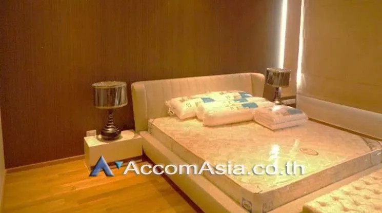  1 Bedroom  Condominium For Sale in Sukhumvit, Bangkok  near BTS Thong Lo (AA17896)