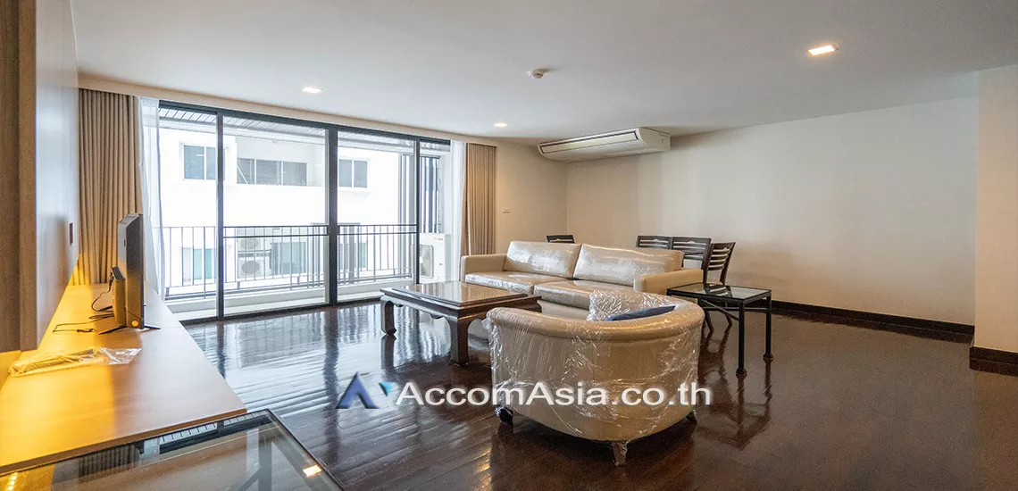  2 Bedrooms  Apartment For Rent in Sukhumvit, Bangkok  near BTS Phrom Phong (AA17967)