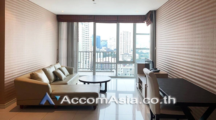 Pet friendly |  2 Bedrooms  Condominium For Rent in Sukhumvit, Bangkok  near BTS Ekkamai (AA18086)