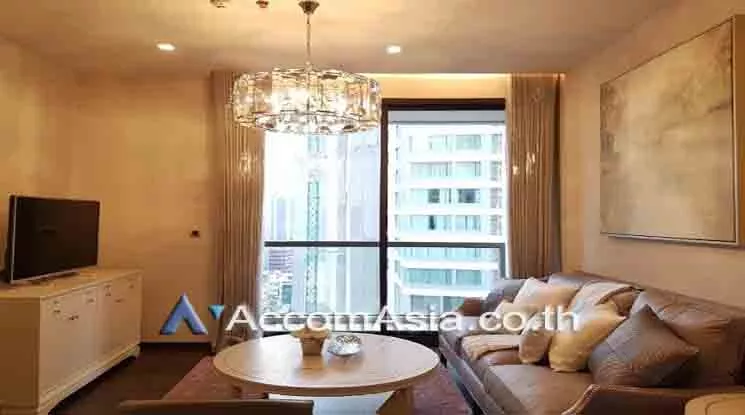  1 Bedroom  Condominium For Rent in Sukhumvit, Bangkok  near BTS Phrom Phong (AA18095)