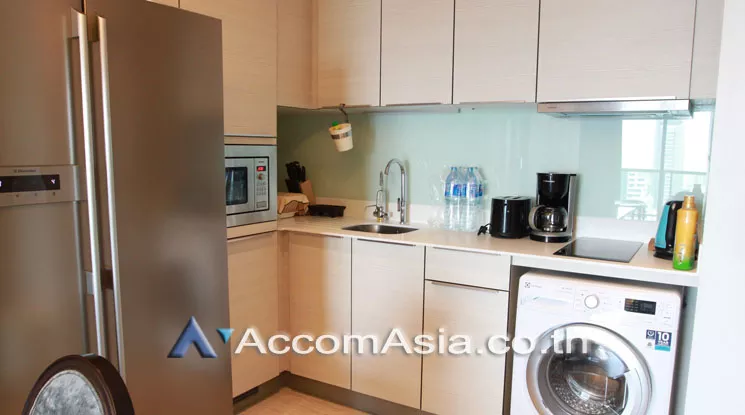  2 Bedrooms  Condominium For Rent in Sukhumvit, Bangkok  near BTS Thong Lo (AA18114)