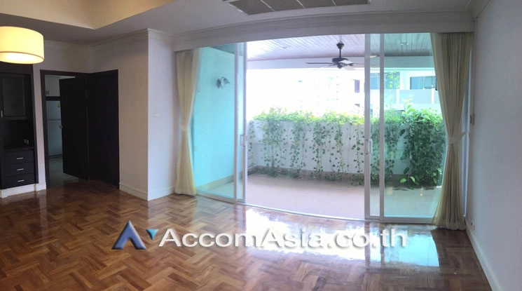 Big Balcony, Pet friendly |  4 Bedrooms  Apartment For Rent in Sukhumvit, Bangkok  near BTS Phrom Phong (AA18138)