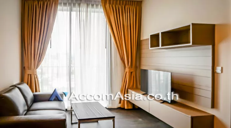  1 Bedroom  Condominium For Sale in Sukhumvit, Bangkok  near BTS Asok - MRT Sukhumvit (AA18147)