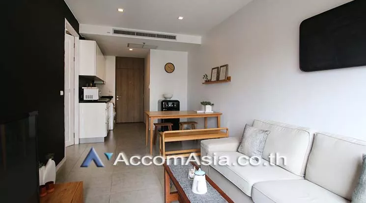  1 Bedroom  Condominium For Rent & Sale in Sukhumvit, Bangkok  near BTS Phrom Phong (AA18152)