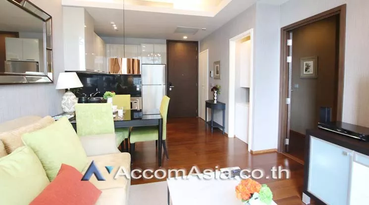  1 Bedroom  Condominium For Rent in Sukhumvit, Bangkok  near BTS Thong Lo (AA18199)