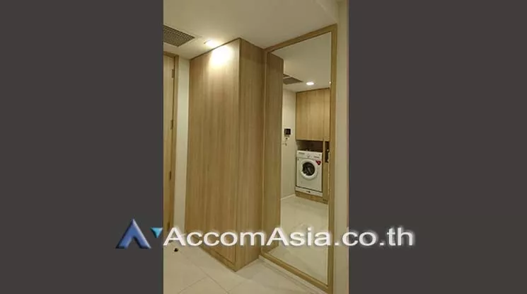  1 Bedroom  Apartment For Rent in Sukhumvit, Bangkok  near BTS Thong Lo (AA18204)