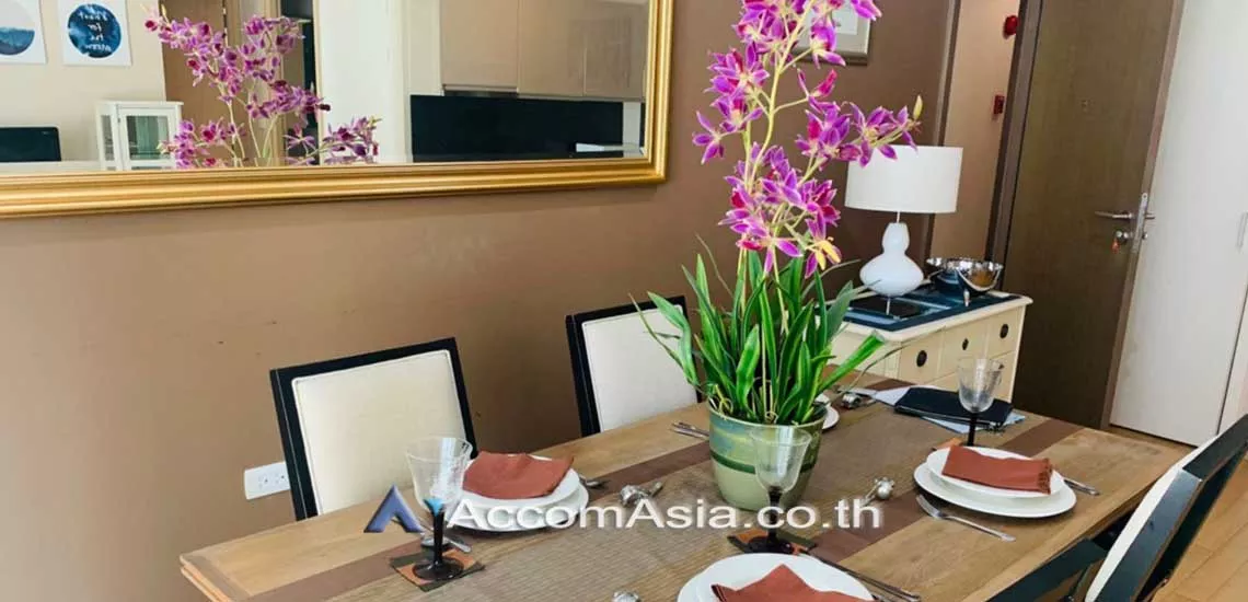  2 Bedrooms  Condominium For Rent in Sukhumvit, Bangkok  near BTS Phrom Phong (AA18269)