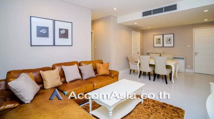 Pet friendly |  3 Bedrooms  Condominium For Rent & Sale in Sukhumvit, Bangkok  near BTS Phrom Phong (AA18312)