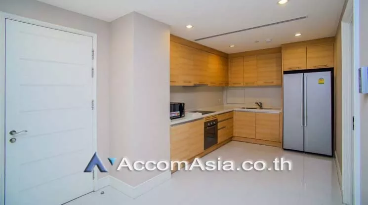 Pet friendly |  3 Bedrooms  Condominium For Rent & Sale in Sukhumvit, Bangkok  near BTS Phrom Phong (AA18312)