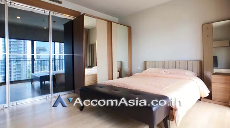  1 Bedroom  Condominium For Rent in Sukhumvit, Bangkok  near BTS Phrom Phong (AA18348)