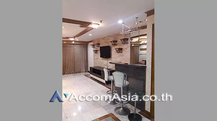  3 Bedrooms  Condominium For Rent & Sale in Sukhumvit, Bangkok  near BTS Phrom Phong (AA18349)