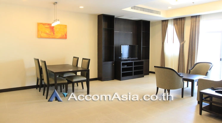 Pet friendly |  2 Bedrooms  Apartment For Rent in Sukhumvit, Bangkok  near BTS Asok - MRT Sukhumvit (AA18413)