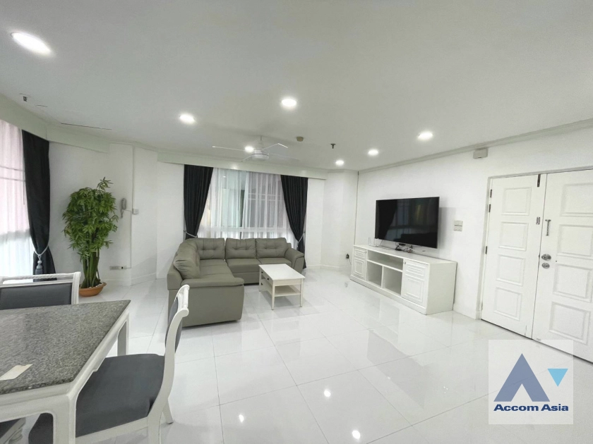 Pet friendly |  2 Bedrooms  Condominium For Rent in Sukhumvit, Bangkok  near BTS Thong Lo (AA18433)