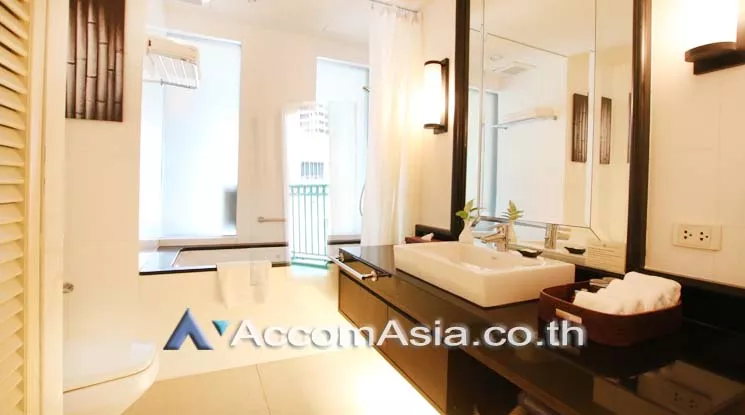 9  1 br Apartment For Rent in Silom ,Bangkok BTS Sala Daeng - MRT Silom at Luxurious Colonial Style AA18450