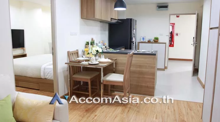  1 Bedroom  Apartment For Rent in Sukhumvit, Bangkok  near BTS Thong Lo (AA18531)