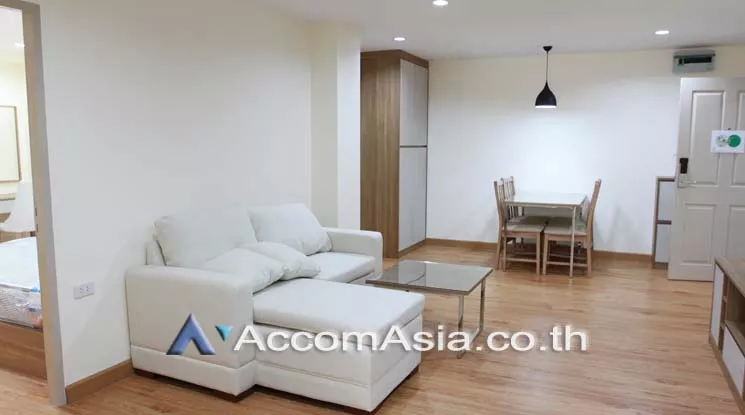  2 Bedrooms  Apartment For Rent in Sukhumvit, Bangkok  near BTS Thong Lo (AA18532)
